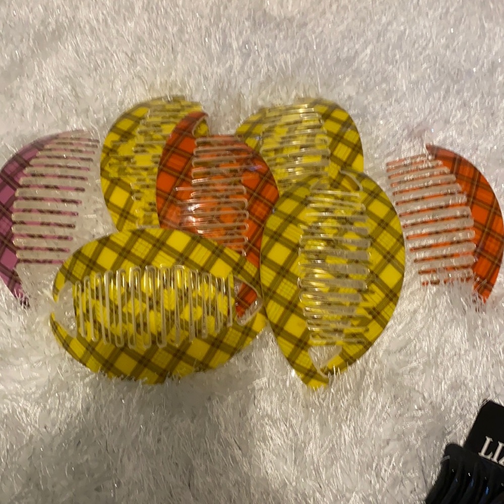 Hair combs